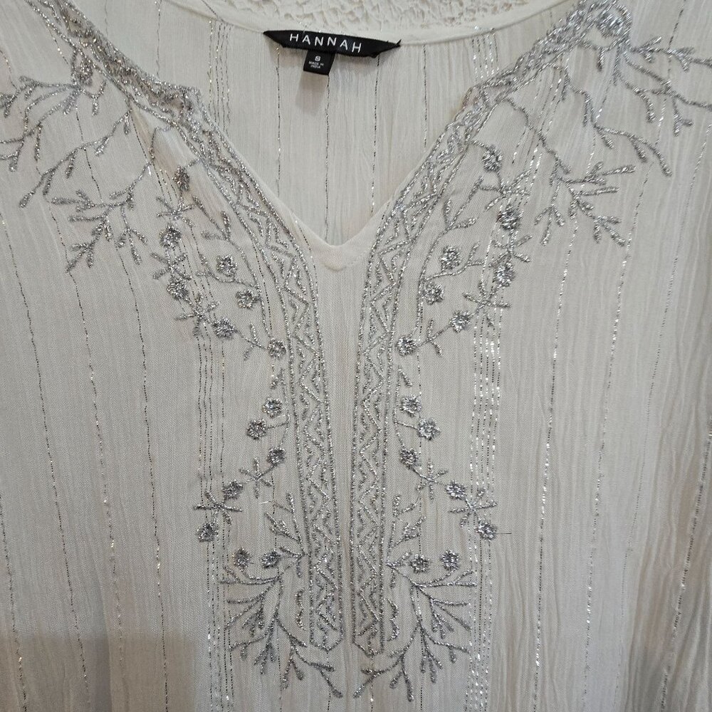 Hannah Womens Small Beaded Embroidered V-Neck Blouse Top In Ivory fairycore